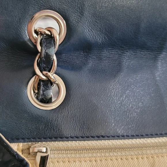 Authentic Chanel In The Business Flap Bag Quilted Patent Vinyl Maxi - Picture 15 of 16